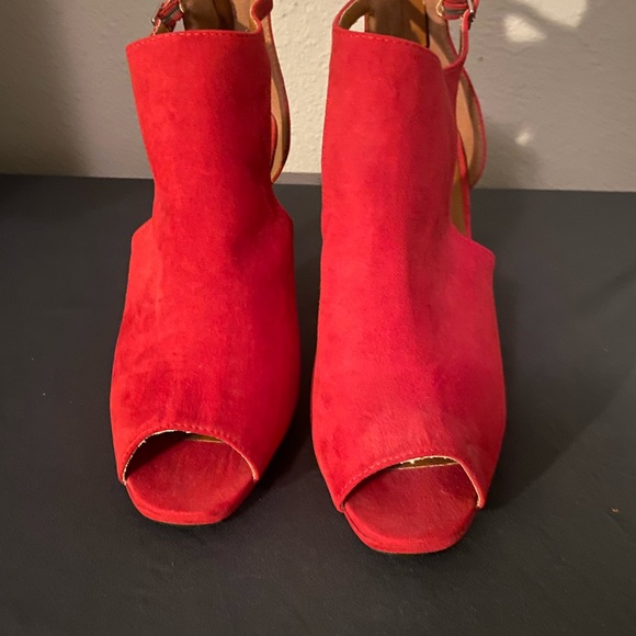 Lane Bryant Red Peep Toe Heels size 10W Zippers Buckles - Picture 2 of 4